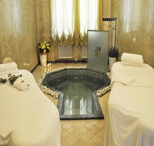 Matilde Di Canossa Golf Spa & Hotel Resort Reggio Emilia Exterior foto